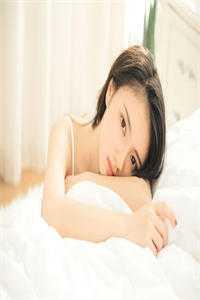 世子嚣张，捡个亡国公主做老婆小说完整版